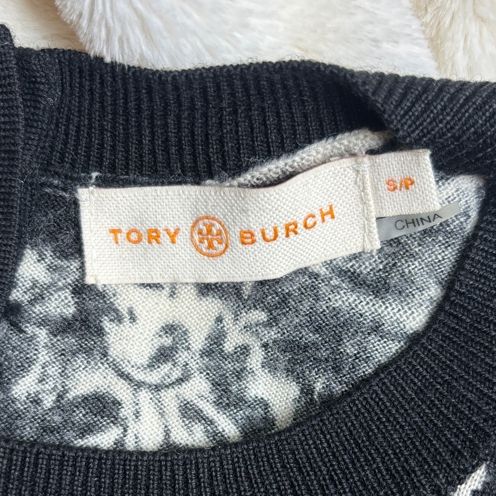 Tory Burch Merino Wool Black and White Long Sleeve Top - Picture 4 of 5